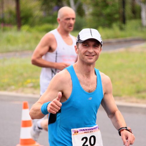 J. Oleniak ma za sobą m. in. 20 półmaratonów nowosloskich